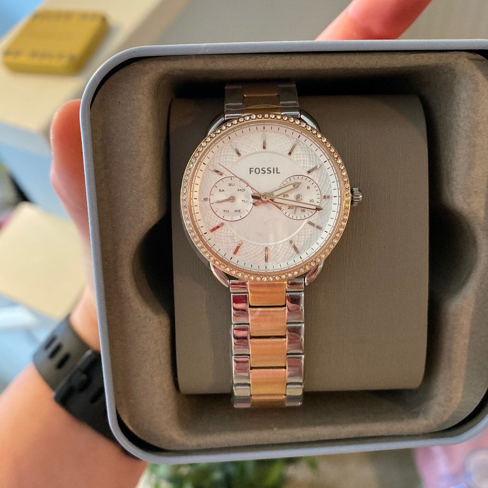 Fossil Rose Gold Watch NWT